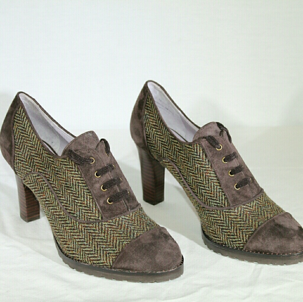 Johnston & Murphy Heels
